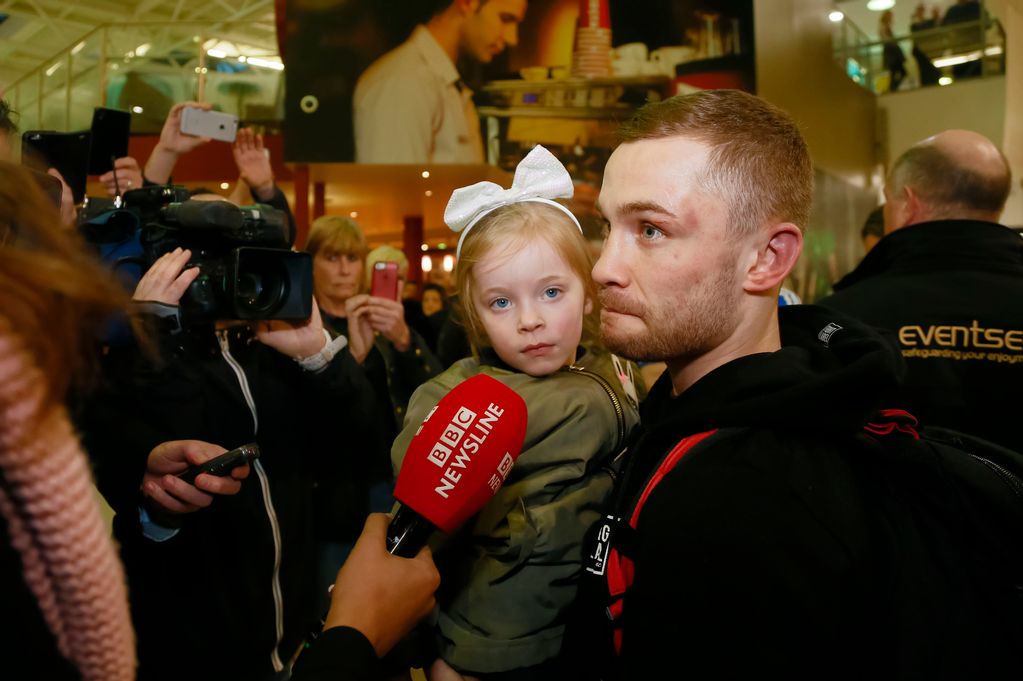 BelfastLive's tweet photo. In Pictures: Hero's welcome as boxer Carl Frampton arrives back in Belfast https://t.co/gYBrRQe0AM https://t.co/RVSJZWJ2Xf