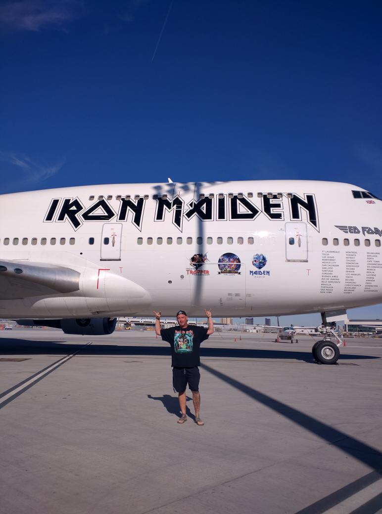 jfield1869's tweet photo. #EdForceOne VEGAS @Fredovhell @BITCHFORK7 @VikingWarrior40 @MlnLuna @lilmzhardkore @616h8 @bmichelle007 @Karissajem https://t.co/y2pef37Axb