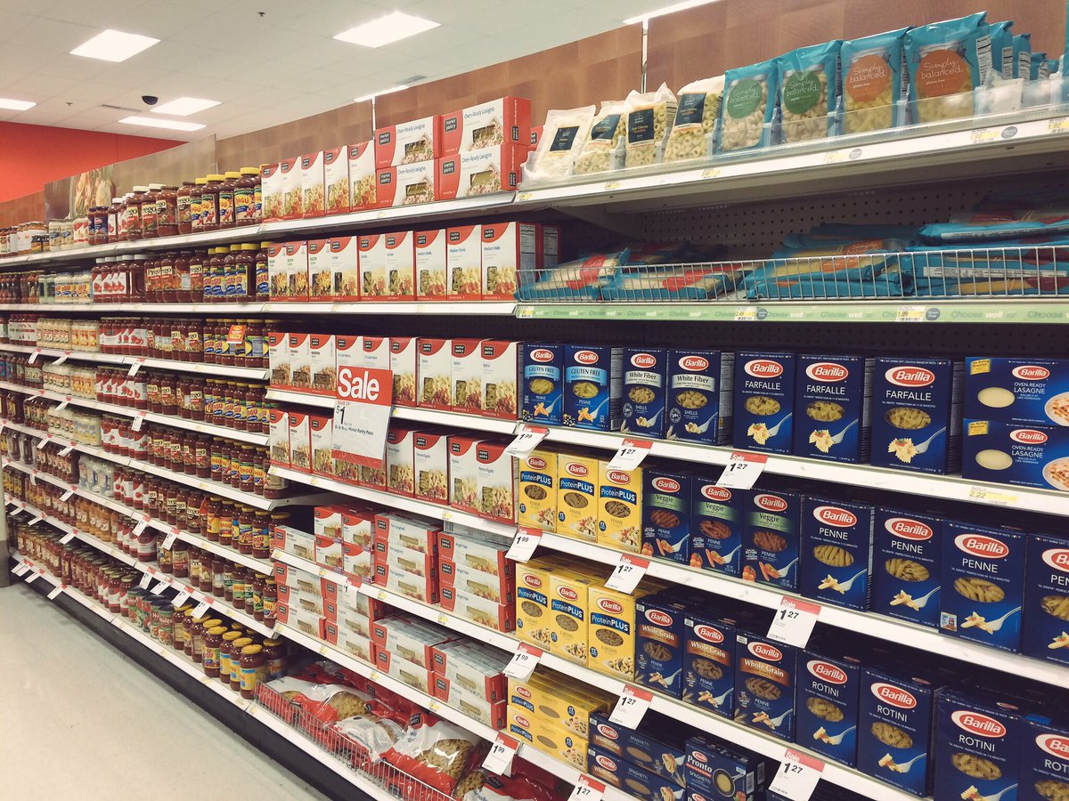 Getting in that 💯 grocery brand! All starts with crisp zones. #saucy #1847swag