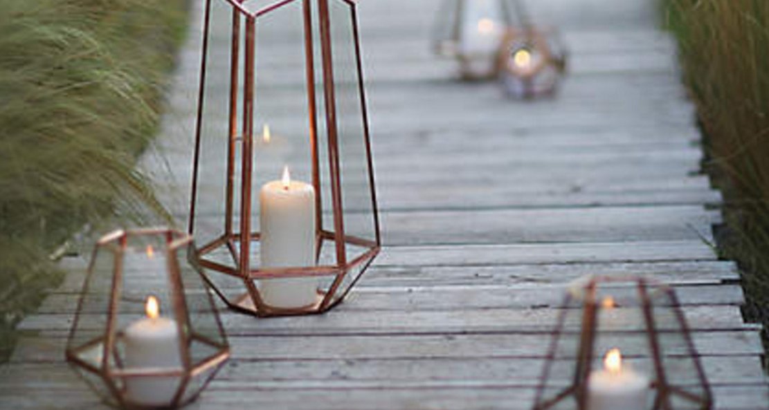 glamourmag's tweet photo. 12 ways to go for (rose) gold in your home decor: https://t.co/A0TLMgHts3 https://t.co/0PdE8cXIGr