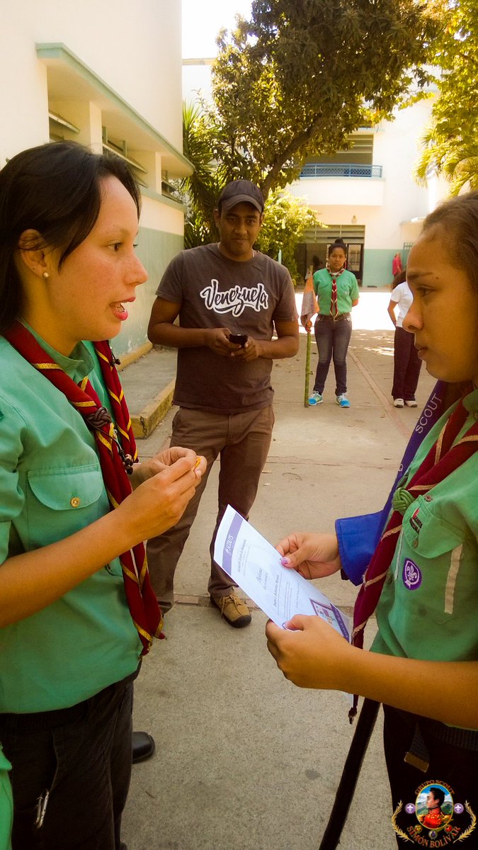 GSSimonBRMetro's tweet photo. #Maximainsignia a la Scout Endry Gutierrez Felicidades Scout De Bolivar #metacumplida #nuevaetapa #scoutdebolivar https://t.co/GhtLzrABMi
