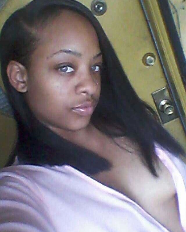 dumbdirtythot's tweet photo. This what single looks like https://t.co/nqGK6xpswf