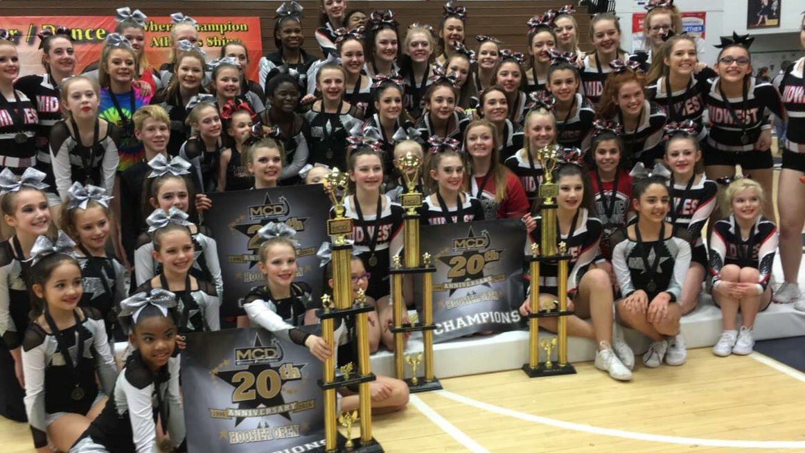 MidwestPhantom's tweet photo. 1st place for today in Michigan City!! Not only us, but the rest of the Midwest Fam!!! #WeAreMidwest #F4FL https://t.co/gR3EVQTvlk