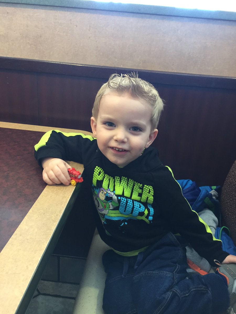 Shannon32813's tweet photo. My handsome little man 💙 we finally found the flash Thomas mini #thomasmini https://t.co/UeFU73fLOf
