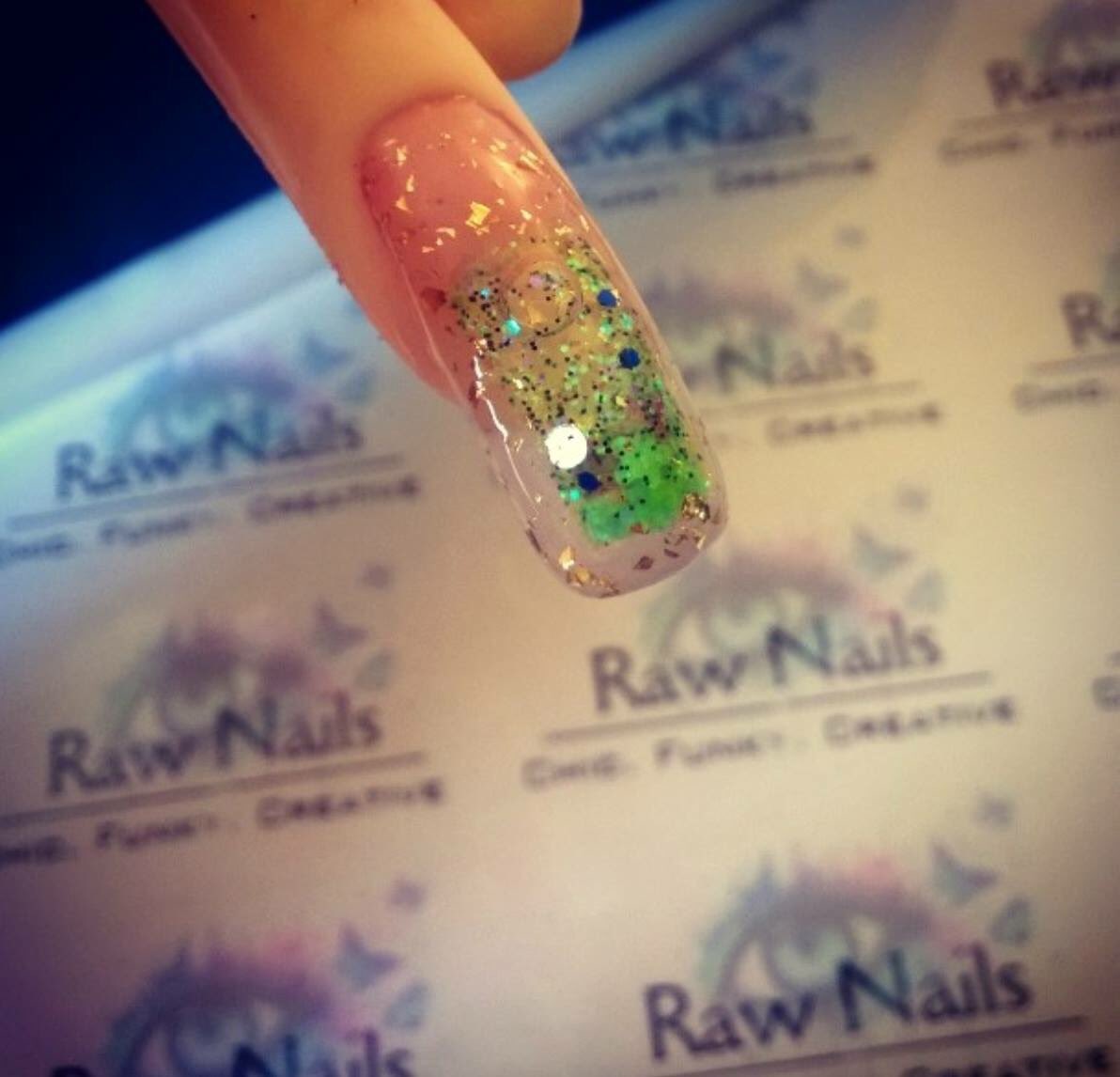 RawNails_Beauty's tweet photo. Aquarium/Water Nails #nails #nailpro #mobilenailtech #naildesignideas #waternails #aquariumnails #motionnails https://t.co/iUIhXQr4ZB