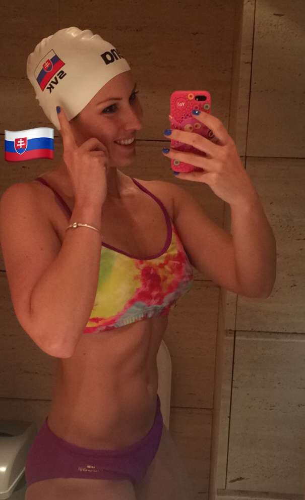 IvanaCujova's tweet photo. #slovakia #swimmingislife #swimming #natacion #eslovaquia #slovensko #plavanie #cardio #abs #core #LiveYourLife https://t.co/auNJXvCf8Z