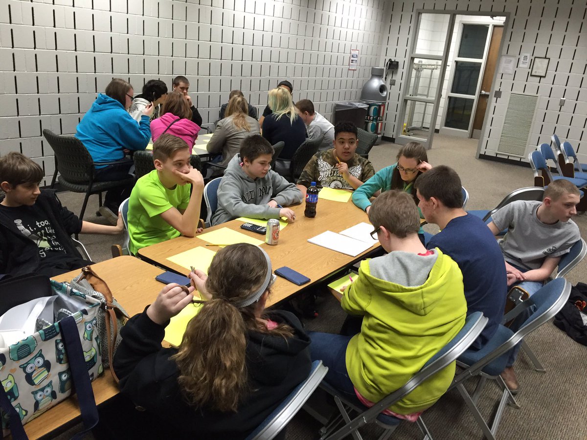 BMSCC1's tweet photo. Career Connections classes tour Ohio Hi Point Career Center #bmscc https://t.co/d21v78HB1X
