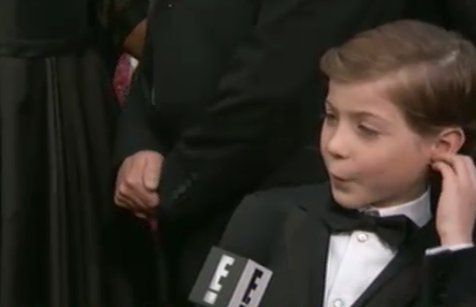 melty_mx's tweet photo. Con 9 años #JacobTremblay asiste a sus primeros #Oscars y le deseó suerte a su coestrella, #BrieLarson #Awww https://t.co/hcSaAQlUqU