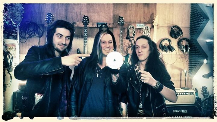 S.L.U.T.S tweet media