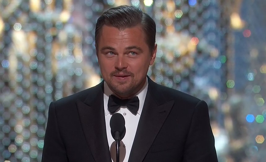 seestrena's tweet photo. ¡¡Por fin!! El Oscar al Mejor Actor es para Leonardo DiCaprio, por #ElRenacido https://t.co/qW5iBYVZvy #Oscars https://t.co/U35nfA2DbN