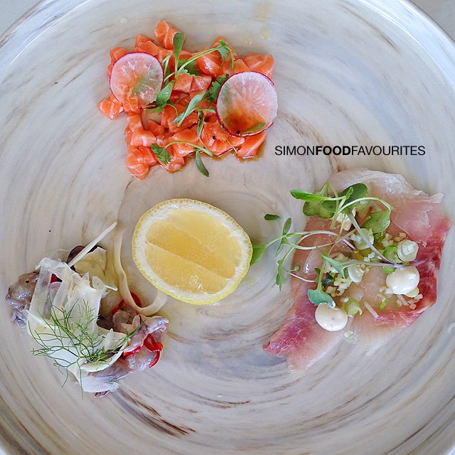 SimonLeong's tweet photo. Raw tasting plate ($24) — yummy &amp; healthy @MantaRestaurant #Woolloomooloo #MantaRestaurant #ShuckFest #barmenu https://t.co/3hEKy5065v