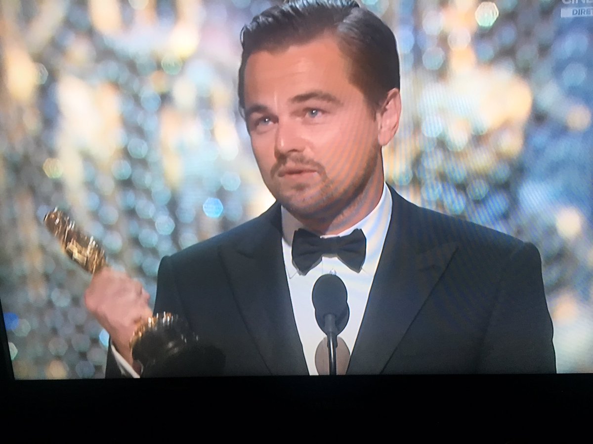redlipsblackhat's tweet photo. COME FACCIO A DORMIRE DOPO QUESTO COME FACCIO #IoStoConDiCaprio #Oscars2016 #SkyCinemaOscar #Oscars https://t.co/2Rwb0qGj1t