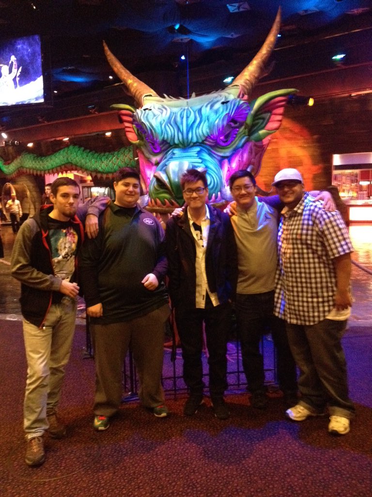 Catching KA <a href="/MGMGrand/">MGM Grand Hotel</a> with the homies <a href="/blueboyzcaptain/">Jon Clough</a> <a href="/WallhacksLegacy/">Wallhacks</a> <a href="/Zakume1/">Darryn Chanicka</a> and my best friend :) #squadgoals