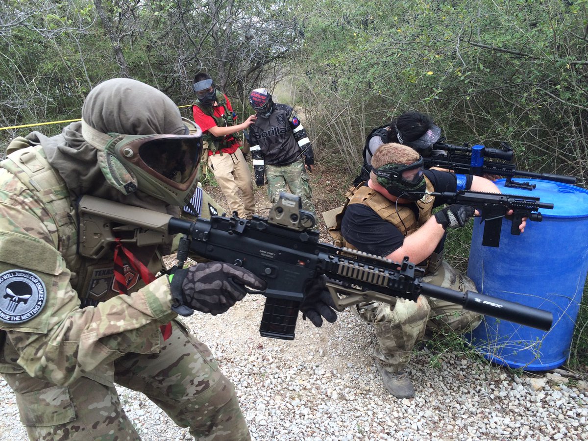 HellMagfed's tweet photo. Awesome day of #magfed #paintball #texasmagfed #milsig  #rap4 #maxtact #dye #tippmann @TXmagfed https://t.co/CoJp3nDxjj