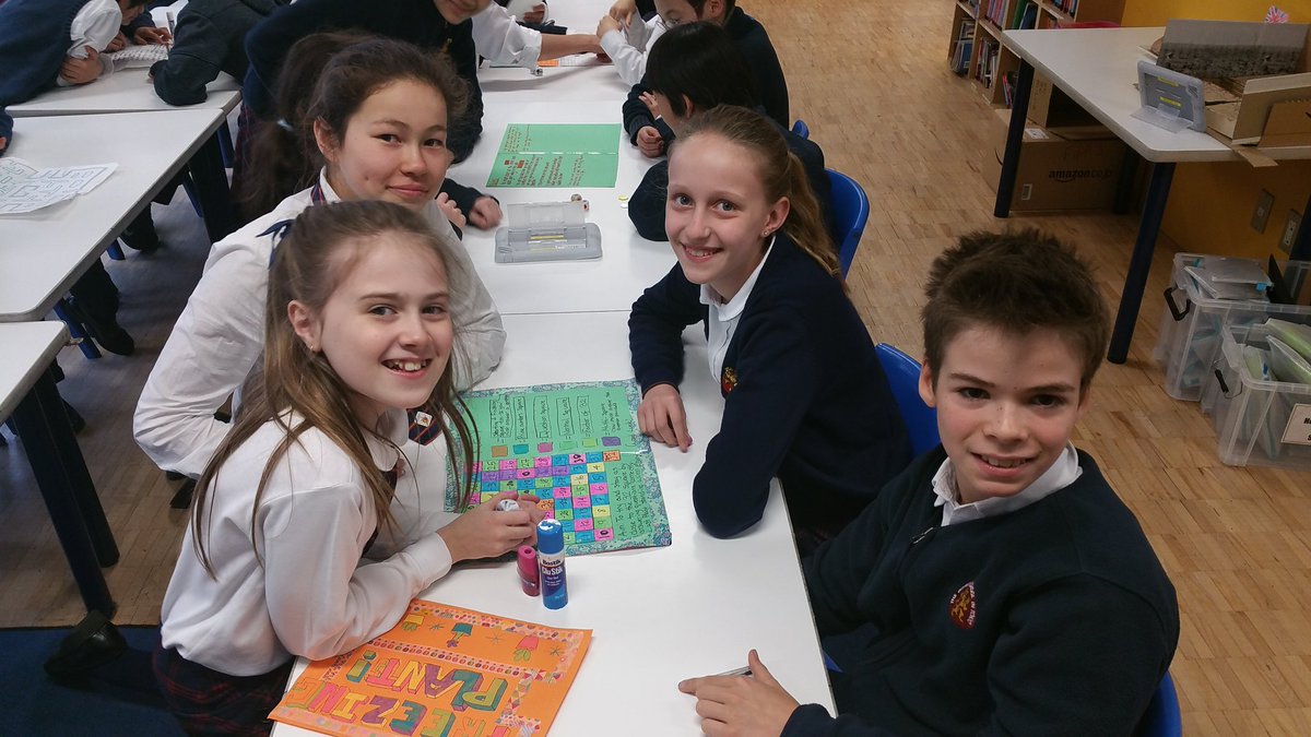 CDSMrHayes's tweet photo. Year 7 teaching Year 6 negative number addition using games that they made. @bst_tokyo #BSTMaths https://t.co/LTCfuCBbQo