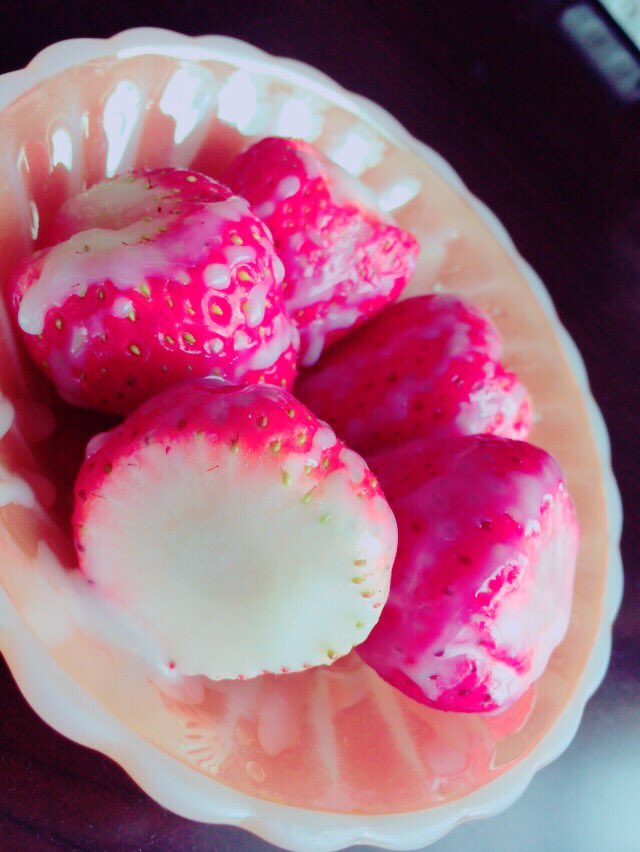 __Mathururu's tweet photo. なんだかすごくえっちい https://t.co/eScaE8yNMm