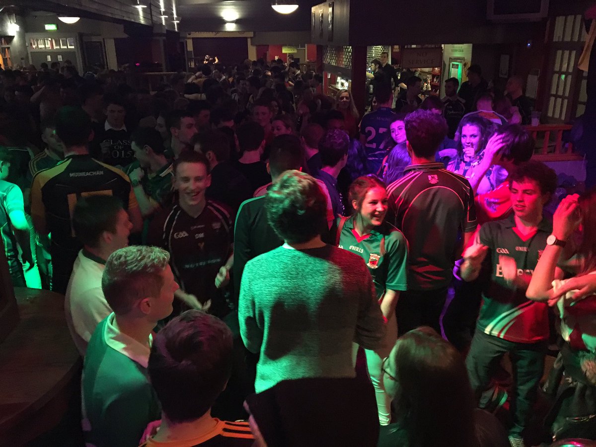 ULSUEnts's tweet photo. First night down. #ULCW https://t.co/dowRaLOEdy