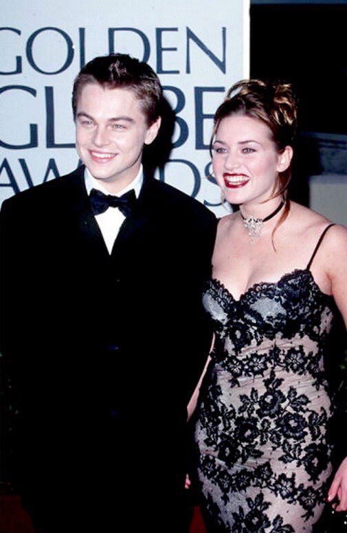 NickiSwiftCeleb's tweet photo. Forever goals: Leonardo DiCaprio and Kate Winslet #Oscars https://t.co/Al5IOQAY7w