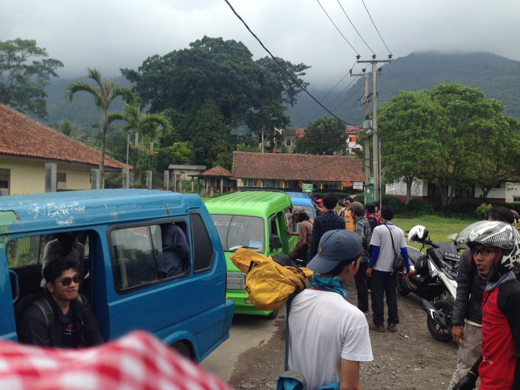 Terimakasih buat dulurr" yg udah merapat di weekend yg seru ini, Sampai jumpa di next kumpul" kita yaa..😊