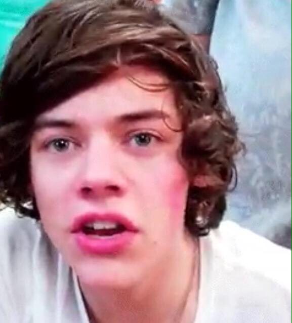 SmolPrincessH's tweet image. 