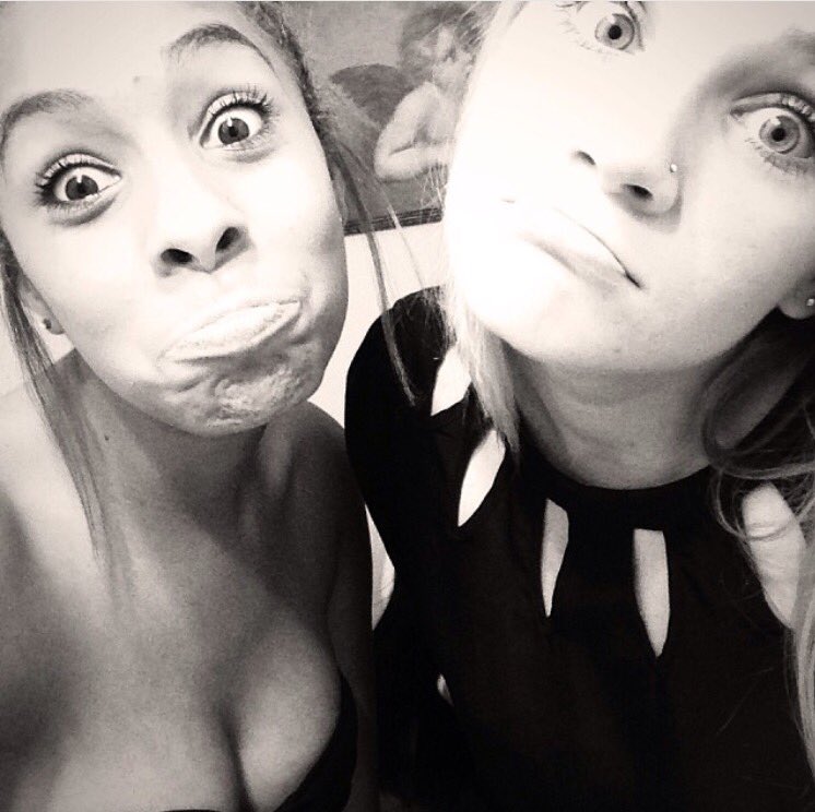 JaedaSwart's tweet photo. Miss u, 2 more months without u annoying me ��� #allthrowbacks #day1s https://t.co/lfrcpLkGFj
