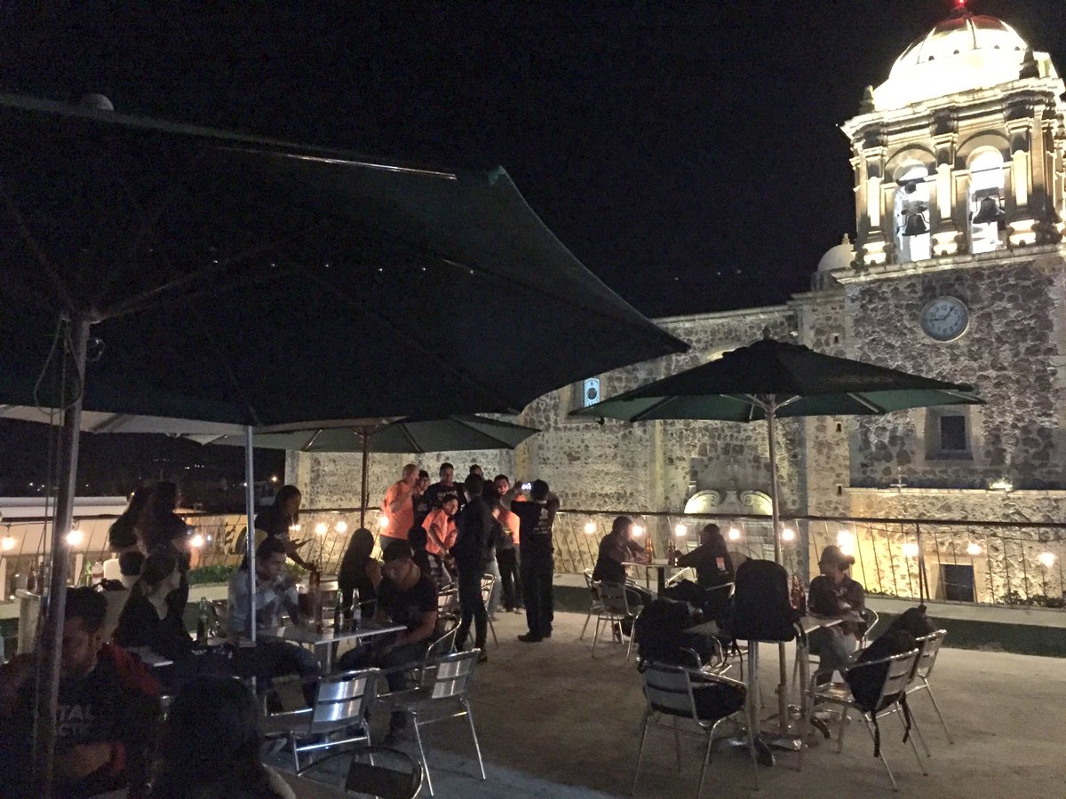 SWGuadalajara's tweet photo. Y ahora... A festejar!
#SWTequila https://t.co/RqeycnDsrT