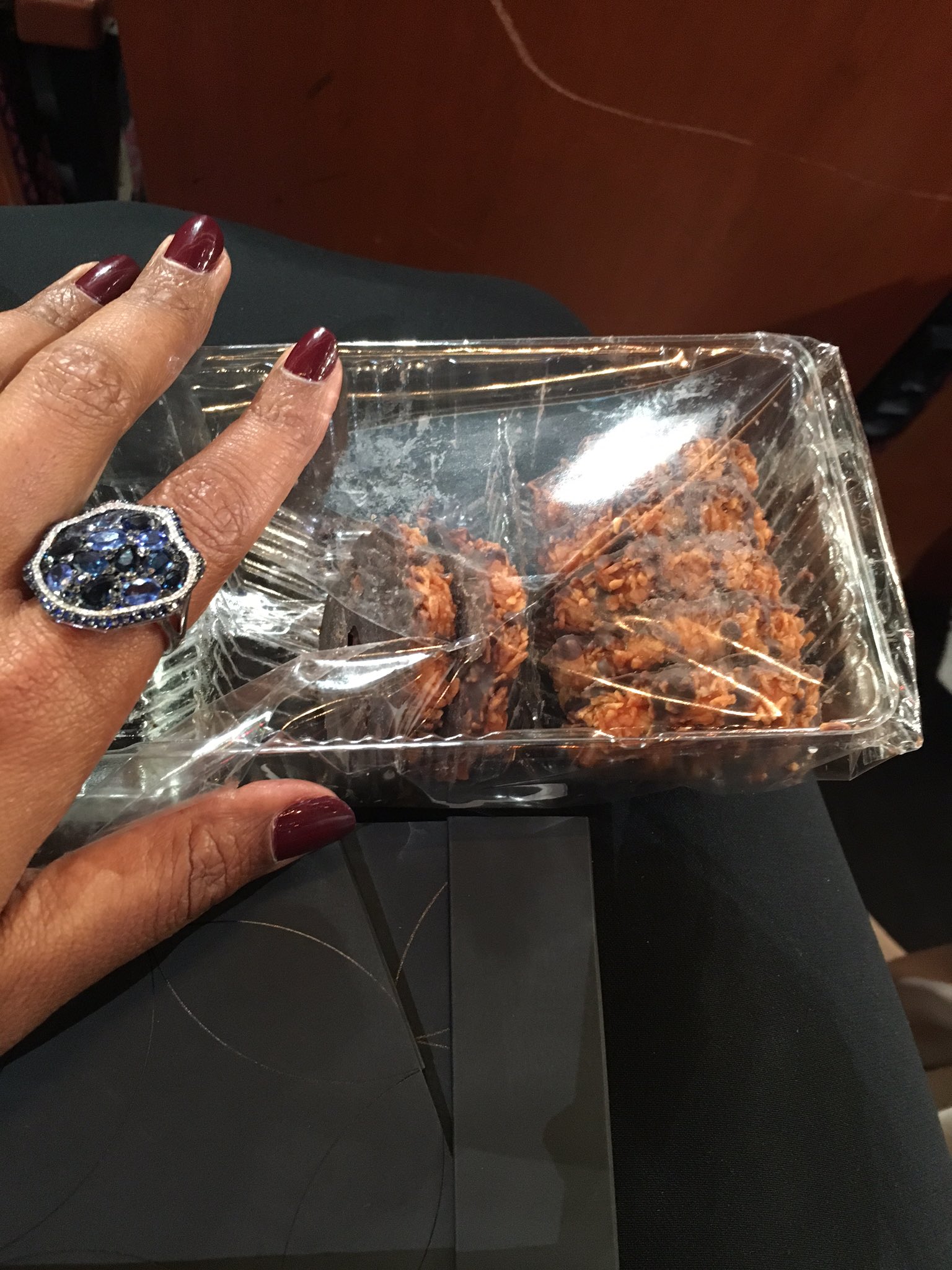 View image on Twitter