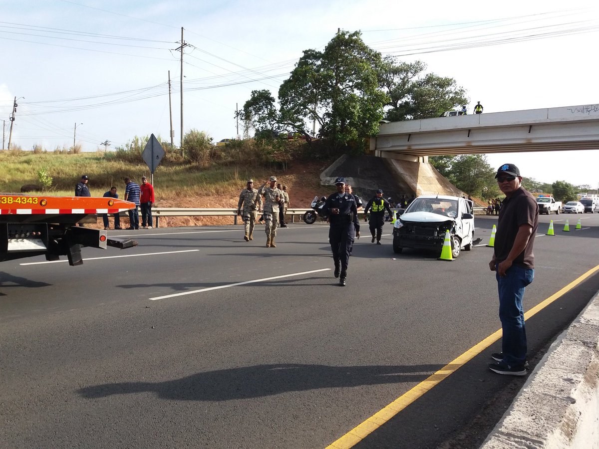 PN viene a sacarme cerca dl lugar donde 1 mujer atropello a un cabo y murio en la autopista. Pero ellos subieronfoto