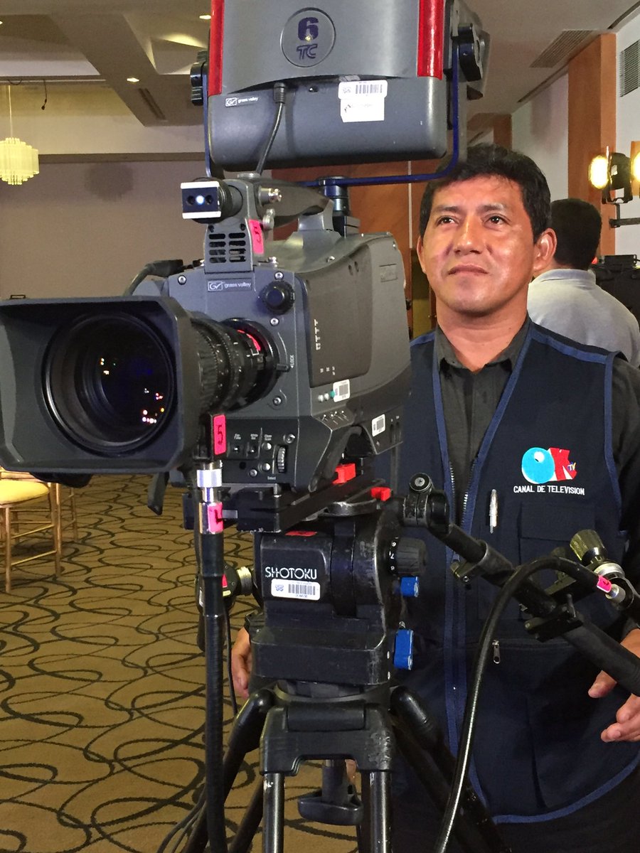 Transmitiendo #entrevistaElOro de presidente Rafael Correa <a href="/canaloktv/">Oktv Canal Orense</a> en vivo