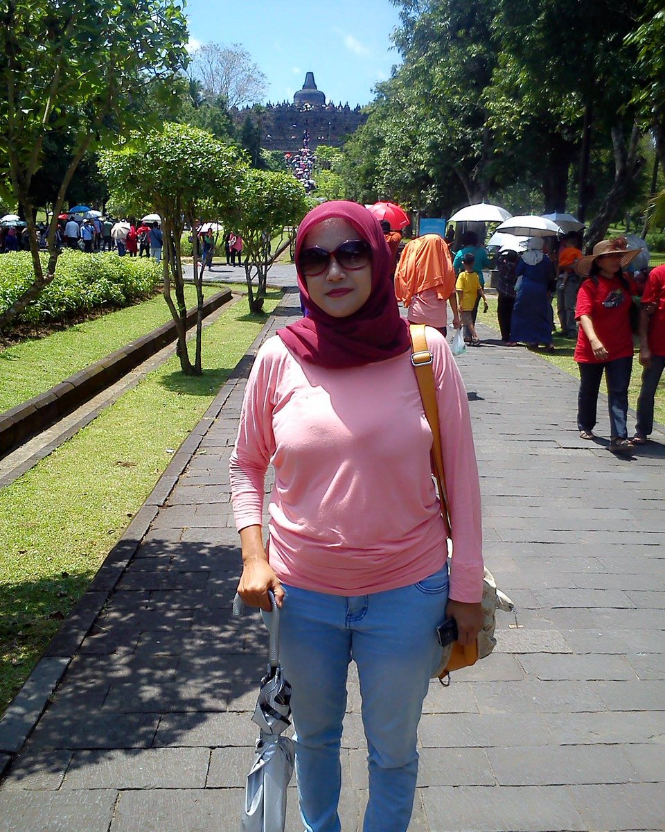 Serly2Eni's tweet photo. astry ulfana https://t.co/boLh875c0b