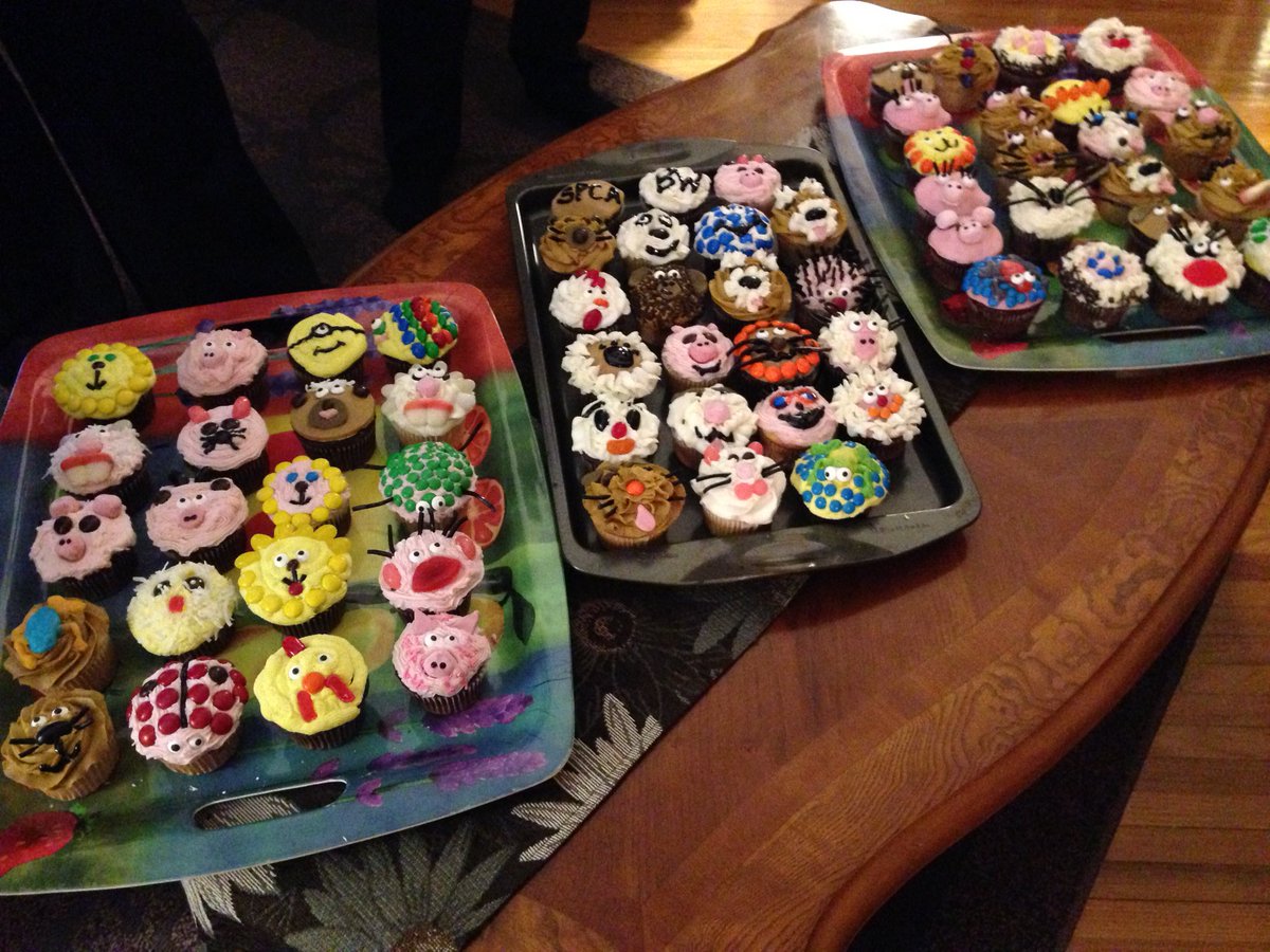 National Cupcake Day! Drop by Best Western Brantford for a sweet treat and help raise money for Brant SPCA! We care!