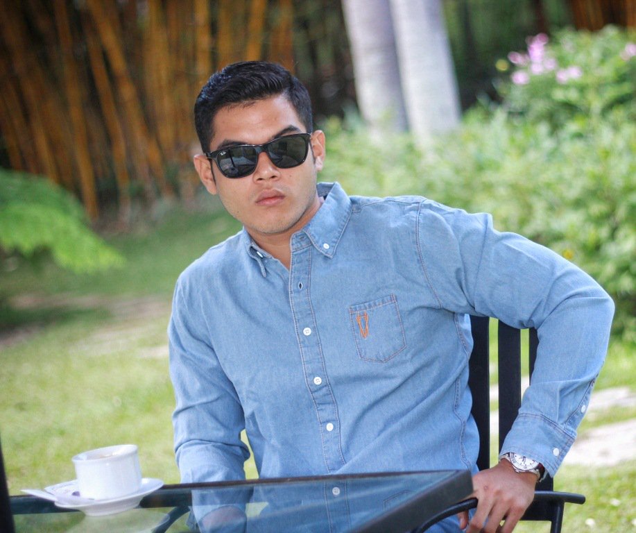 Awesome "STAY GOLD" Shirt IDR 190K | Size S,M,L,XL | SMS ORDER +6281223846661 Grab it fast dude!