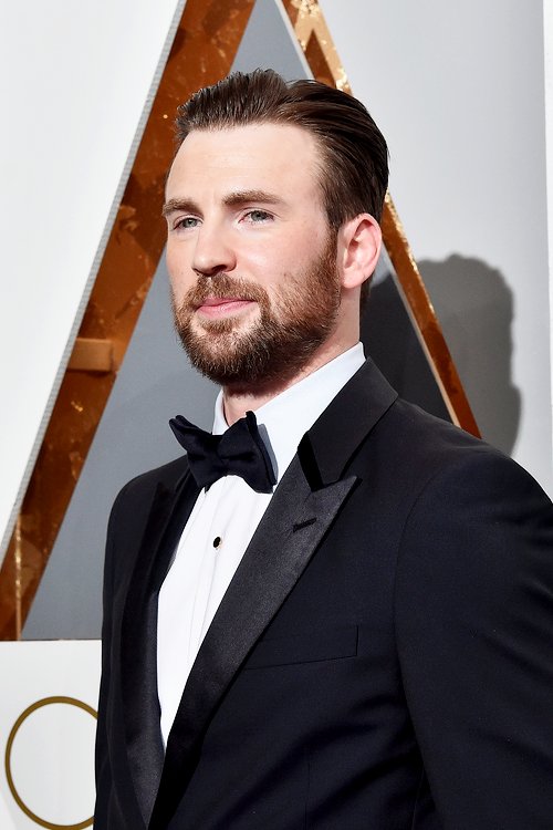 sofreencia's tweet photo. sobre o Chris Evans 
dava 
dava mesmo
dava muito
dava dava dava 
https://t.co/M3slHMTBQL