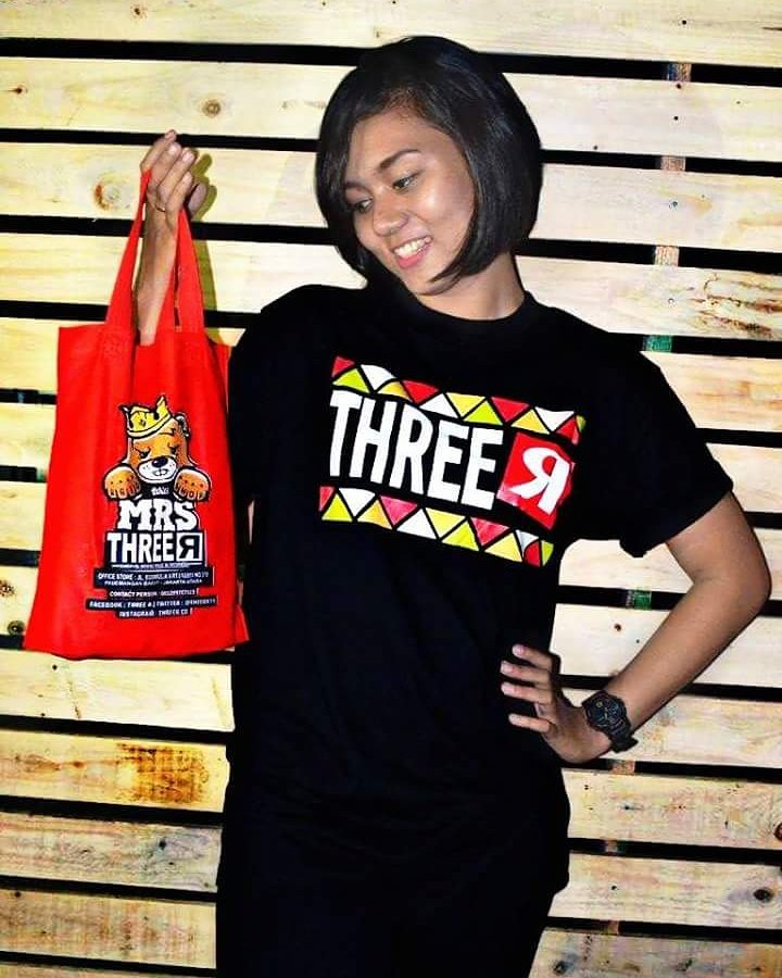 ThreeR19's tweet photo. READYSTOCK 
CODE : ARSENT THREER
SIZE : S-M-L-XL-XXL
IDR : 95.000 FREE TOTABAGE &amp; STIKER
CONTACTPERSON :081289707519 https://t.co/pWQgXeol4y