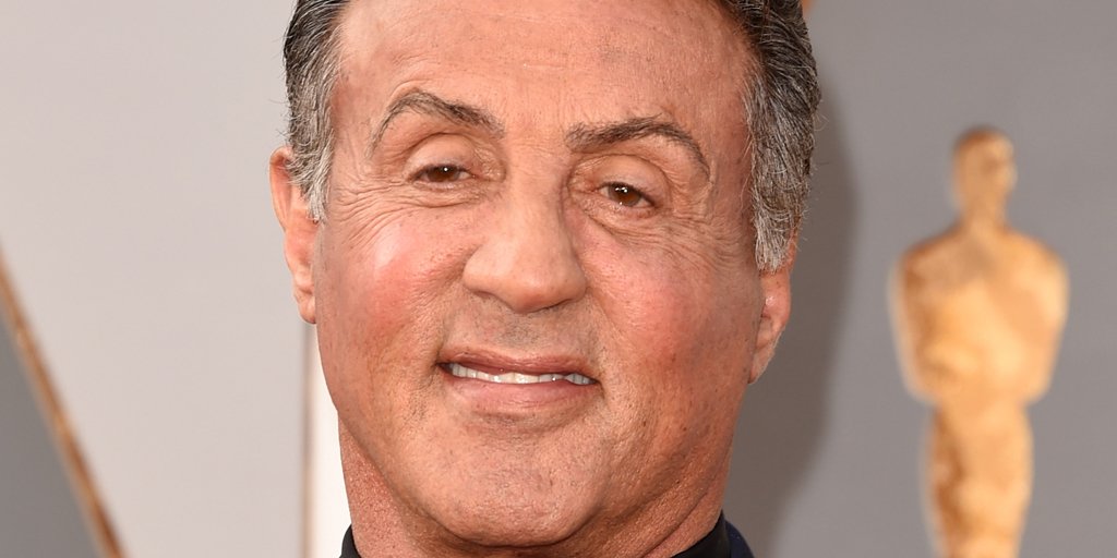 #NoticiasTNT: Stallone no logró ganar como Mejor Actor de Reparto en los #OscarsEnTNT ow.ly/YRrGL
