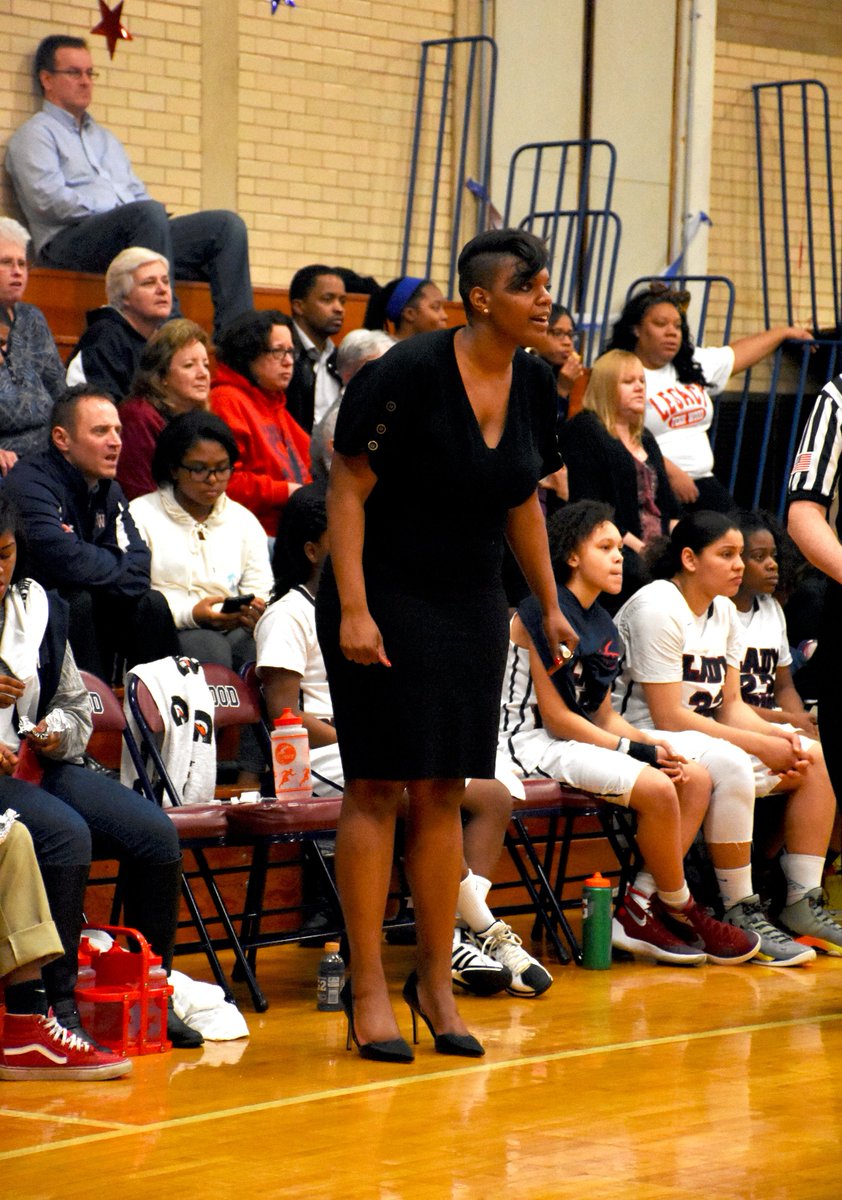DelcoSports's tweet photo. 11 Delco squads are in the PIAA hoops tourneys. Matchups and sites for next weekend: https://t.co/EGAz1RZ1yZ https://t.co/gX0JBVEwiB