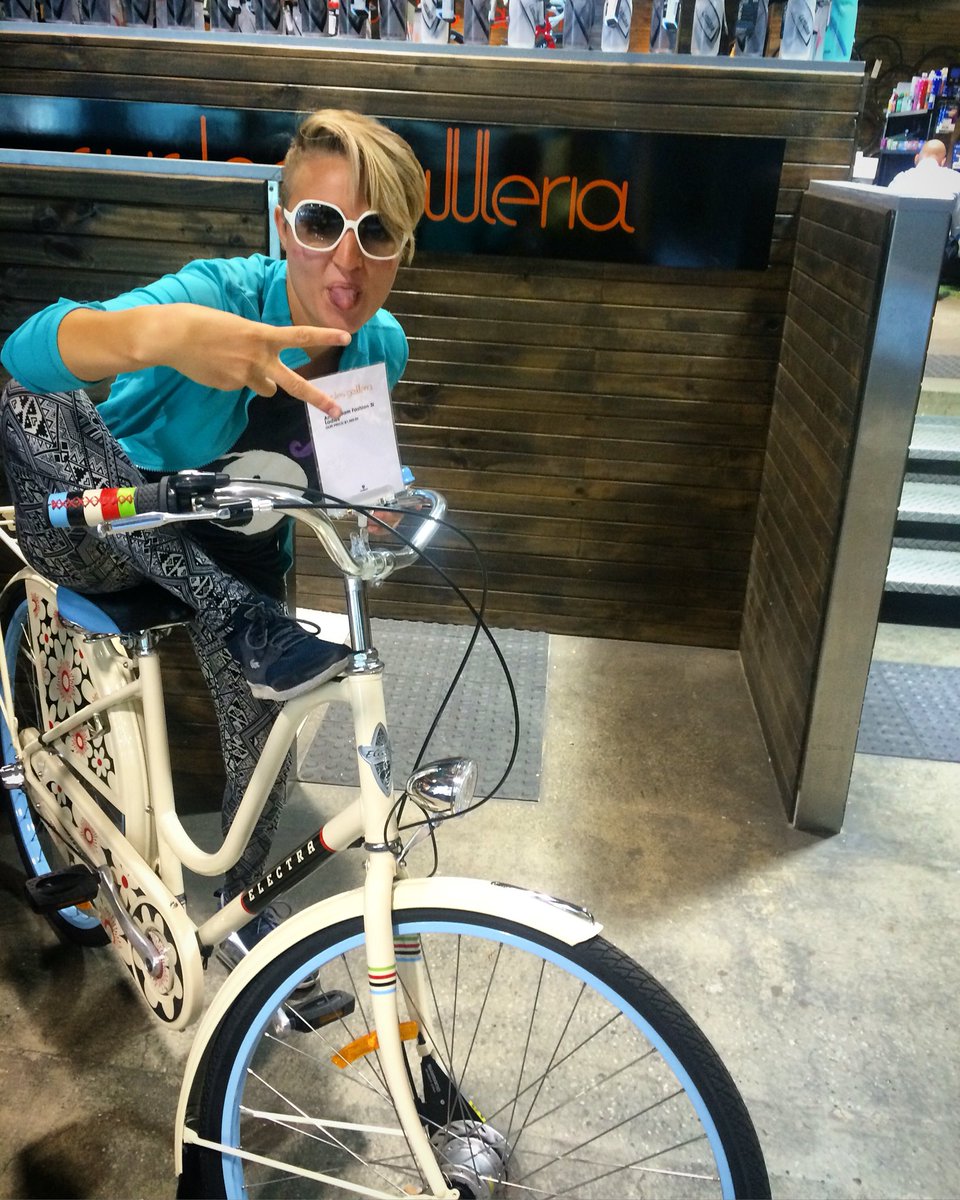 Thank you @QVMelbourne for our bikes ππ²πβ¨
#QVtakealeap #challenge #winning #cyclegalleria #love https://t.co/ayCtt3a2hj