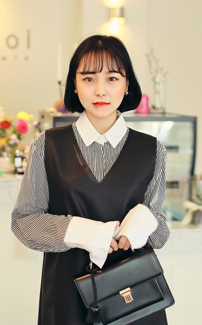 Hotping公式アカウント Twitter ನಲ ಲ Hotping新作5 Off Vネックレザーフレアワンピース 全1色 3 190 税込 詳しく見る T Co Rviaxwjnqs クール フェミニンなレザーワンピースが新登場 ワンピース 韓国人 T Co Xvrajnqtcb