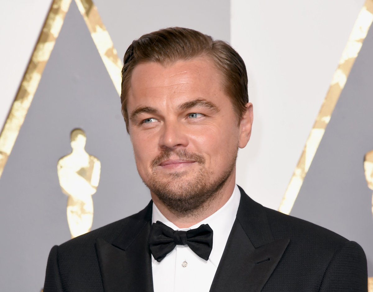 FoxNewsEnt's tweet photo. Best actor goes to @LeoDiCaprio #TheRevenant #Oscars https://t.co/r8H5zcjN8J