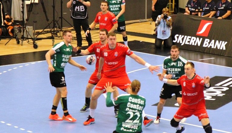 LVhandball's tweet photo. Neredzēji Daiņa Krištopāna spēli Čempionu līgā? Noskaties to šeit: https://t.co/tBatqsZYCZ #LMTstraume #handbols https://t.co/PlYsRdAhp7