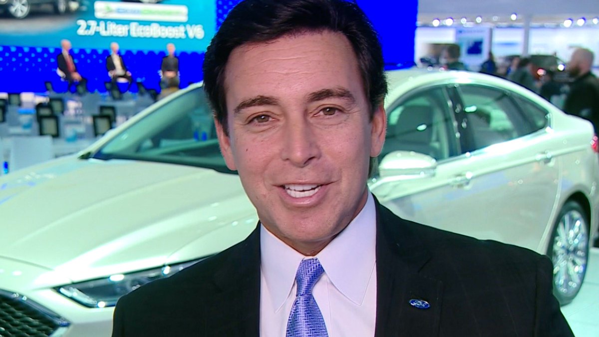 BBCBusiness's tweet image. Are you a "sunshine" or a "salty water" person? Ford's boss reveals his #CEOSecrets WATCH bbc.in/1TJVNN0