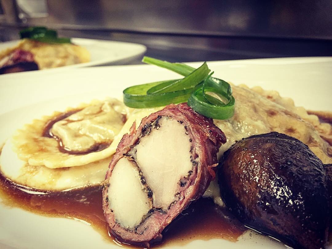 FiammaLV's tweet photo. We are serving rabbit tenderloin as our special this week#EATatMGM#foodie#Italian https://t.co/xuSQg0BMo3