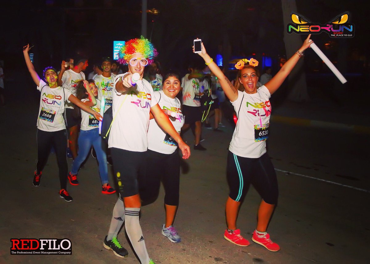 TheNeoRun's tweet photo. Looking through photos of #TheNeorun2015! Share with us your most #Glotastic Photo for a RT! Use #TheNeorun https://t.co/NONqhPZKLV
