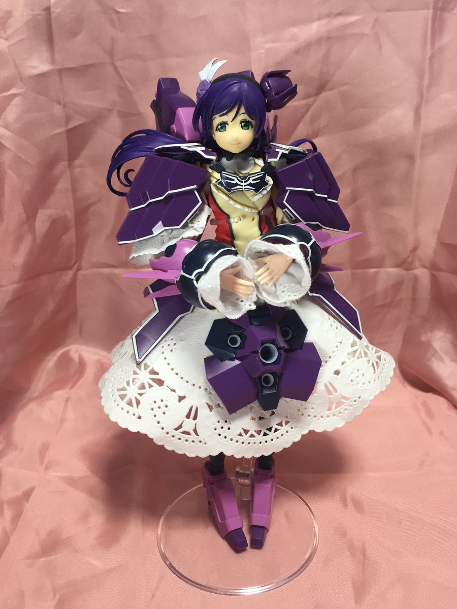 Papillon_kazami's tweet photo. 先週の素組み会で披露したグリッt…のーぞん・ズール完成版。
先月作った時は資材とか足らなかったりでやっつけだったけど、そこからイメージしてた姿をだいぶ再現できたかなぁ、と。 https://t.co/0XHHx2KxIq