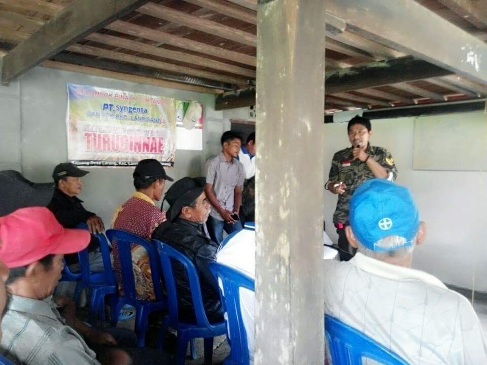 UchuPinrang's tweet photo. Perhitungan anakan  fhase bunting sekaligus pelatihan penyemprotan yg tepat dan aman @SyngentaID @Batticelebes https://t.co/Cj5vGWUjaT