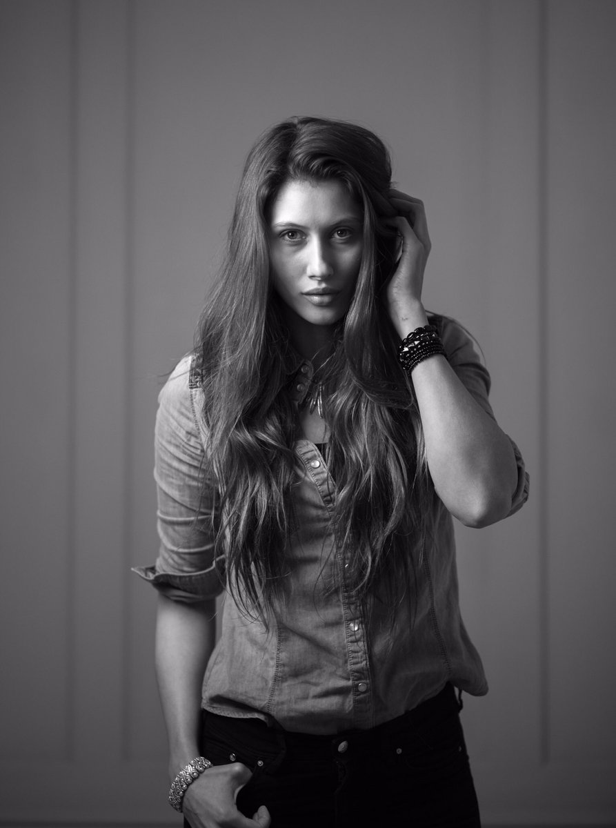 chalas's tweet photo. My #wexmondays entry - photo taken on Saturday - lights, camera &amp; a model https://t.co/qVxXmR0JwX