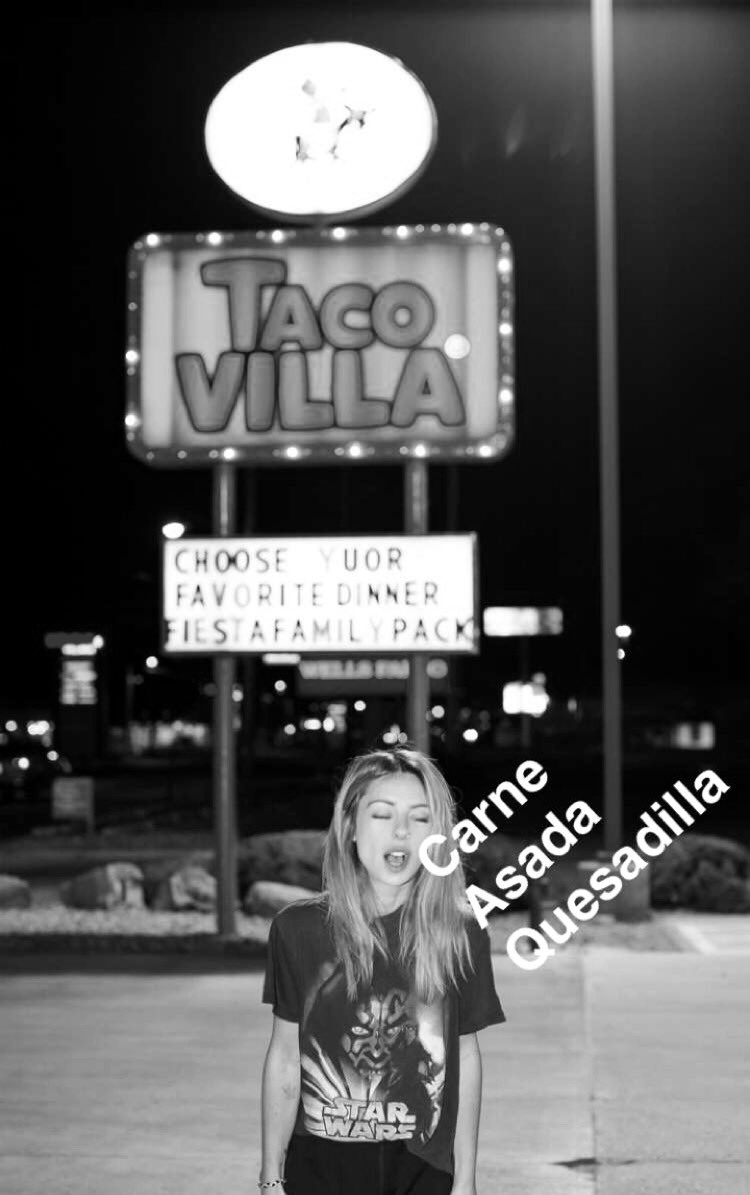 awonderland's tweet photo. If I ever drunk tweet send me this which will lead me to food then home then bed https://t.co/tLVIzsoRFg