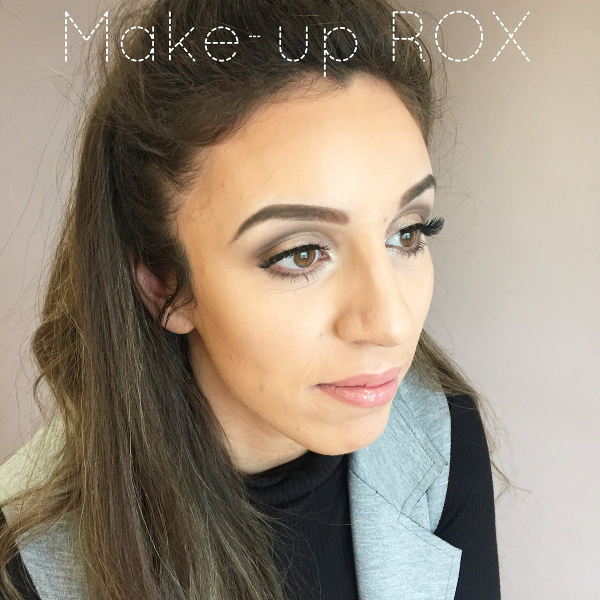 Roxy_Mann_'s tweet photo. #MUA #northeast #makeup #makeupartist https://t.co/guDtQYBWdG