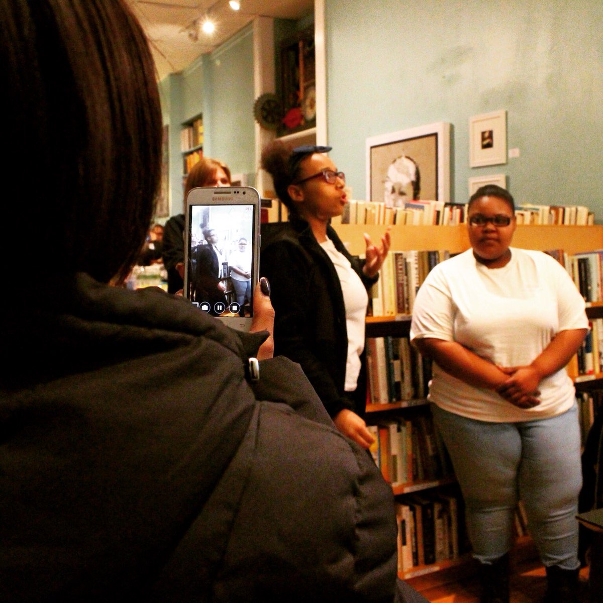 GoLoveBeyond's tweet photo. #teendvmonth #youthleaders #tdvam2016 #healthylove #respectweek2016 #lovebeyondcapacity #BlackGirlMagic https://t.co/z7T9krdoGo