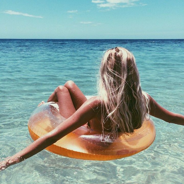 CiaoCocktail's tweet photo. A cool breeze and those warms seas...take us back to the weekend! https://t.co/wAkx7j81Xf
